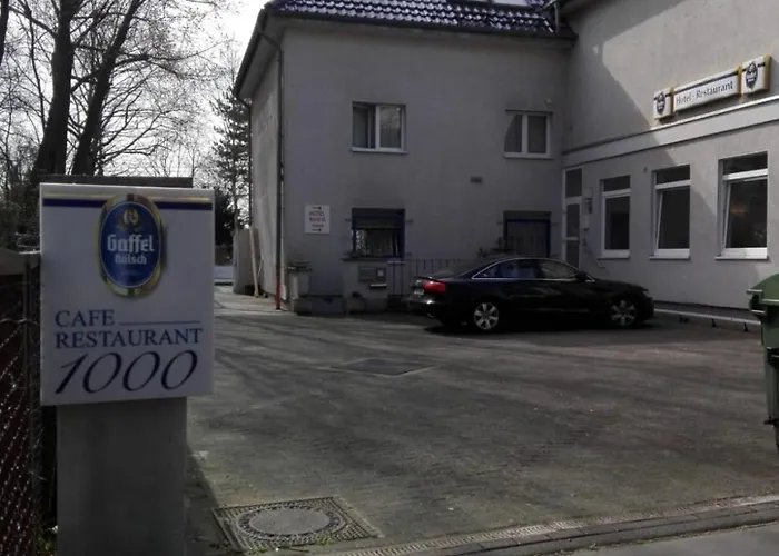 Ξενοδοχείο Restaurant 1000 3*